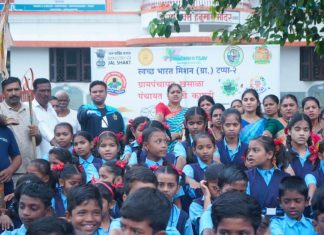 खसाळा गावात ‘स्वच्छता ही सेवा’ अभियानांतर्गत महा श्रमदान